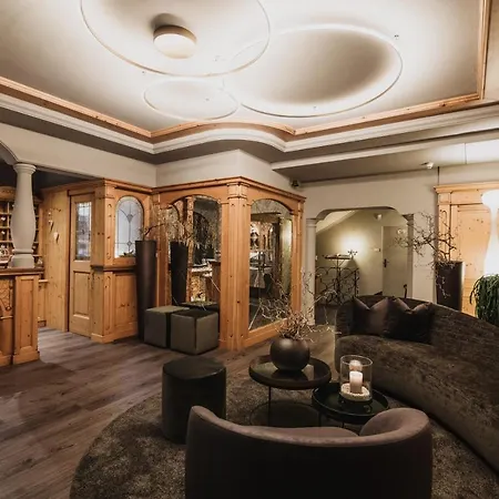 Muehlbacherhof Hotel 3*